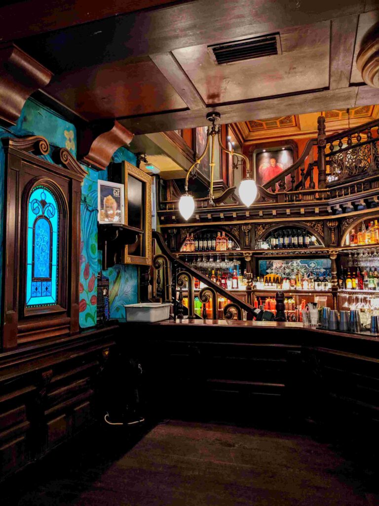 Picture of a Pub